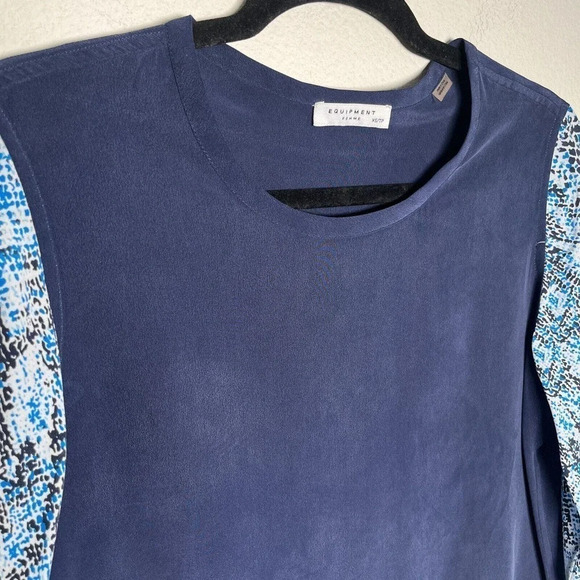 Equipment Liam Silk Blouse Top Blue Python Snake Print Long Sleeve Womens XS - Picture 2 of 8
